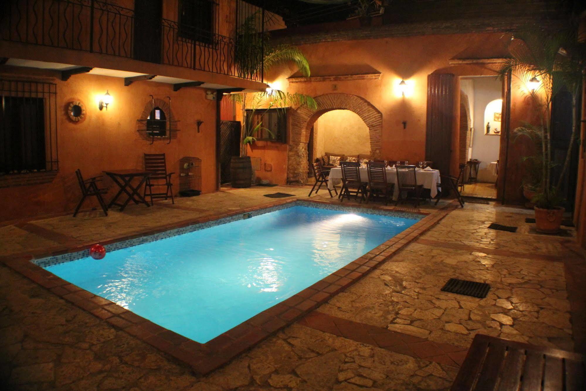 Dona Elvira Boutique Hotel Santo Domingo Eksteriør bilde
